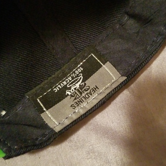 Seahawks 12 cap  - Picture 5 of 5